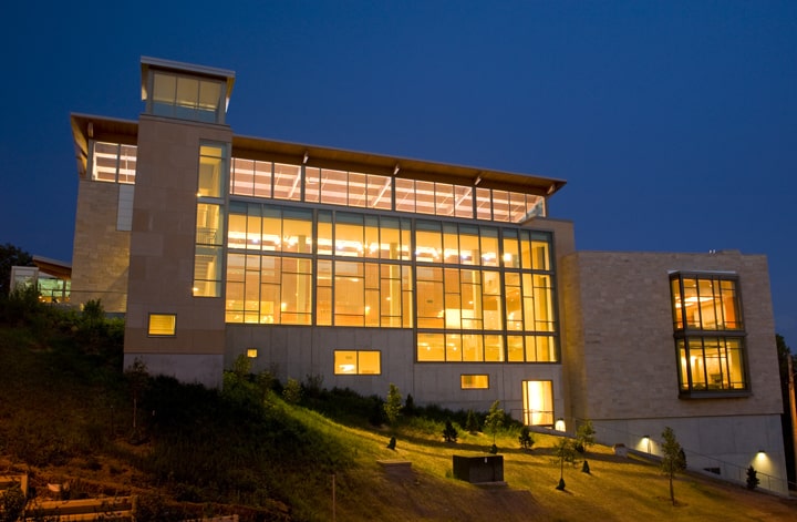 Warch Campus Center 