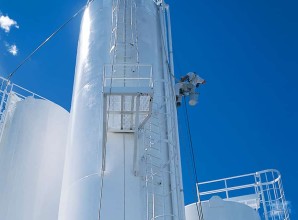 Painters on silo